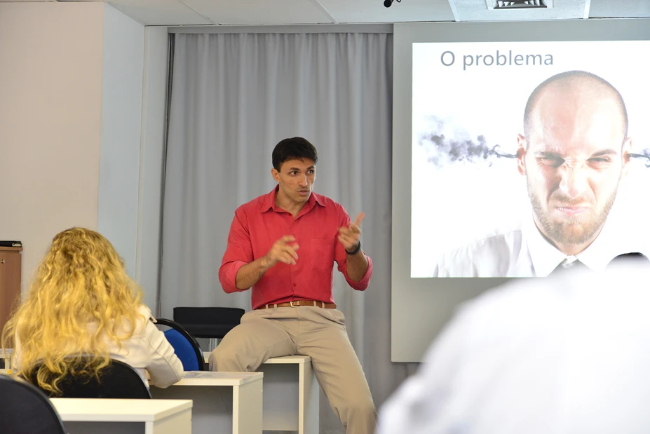 476c0b_47140b516fb64e3ca4a2de86316150fe~mv2